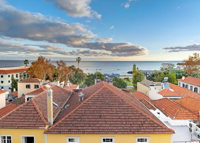 Bela Sao Tiago 36 * Фуншал